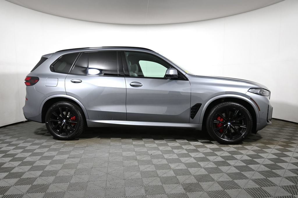 Certified 2026 BMW X5 xDrive40i w/ Executive Package AWD/4WD image 8