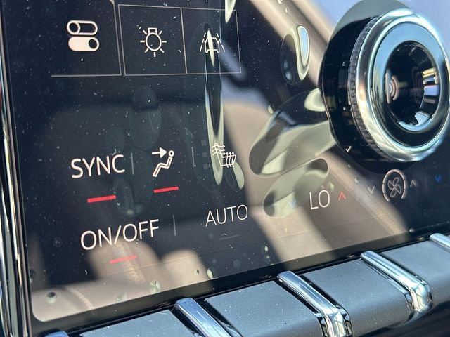 New 2026 GMC Acadia Elevation image 16