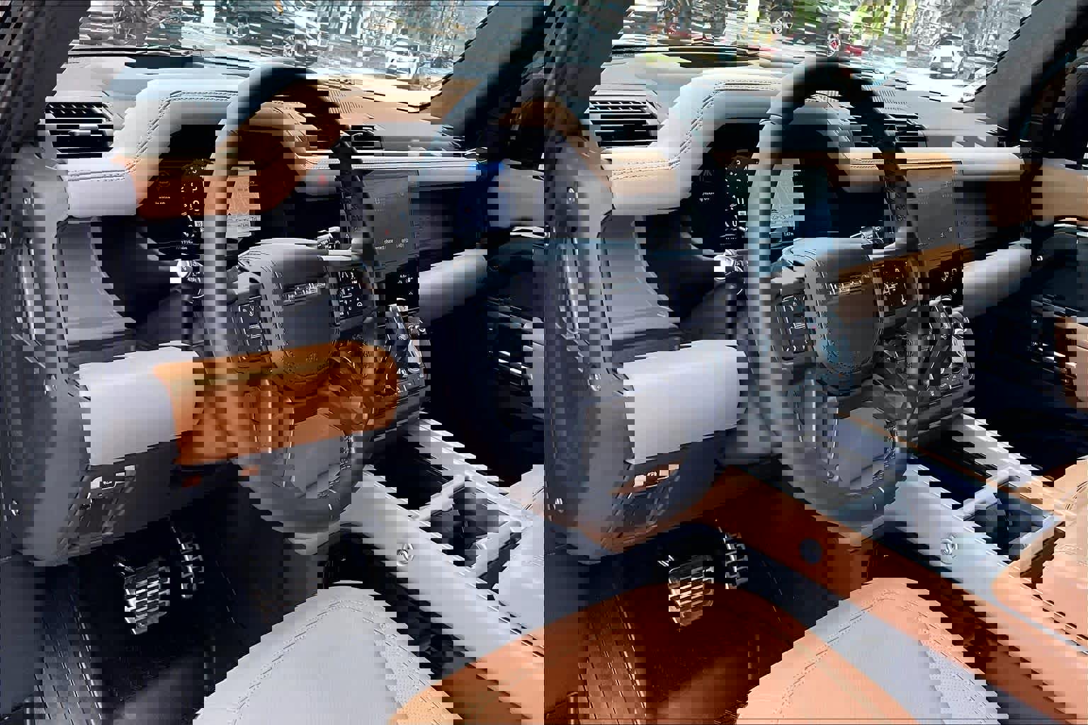 Used 2026 Land Rover Defender 110 V8 image 17