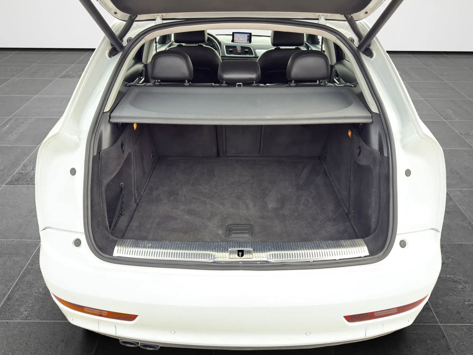 Used 2015 Audi Q3 2.0T Prestige image 29