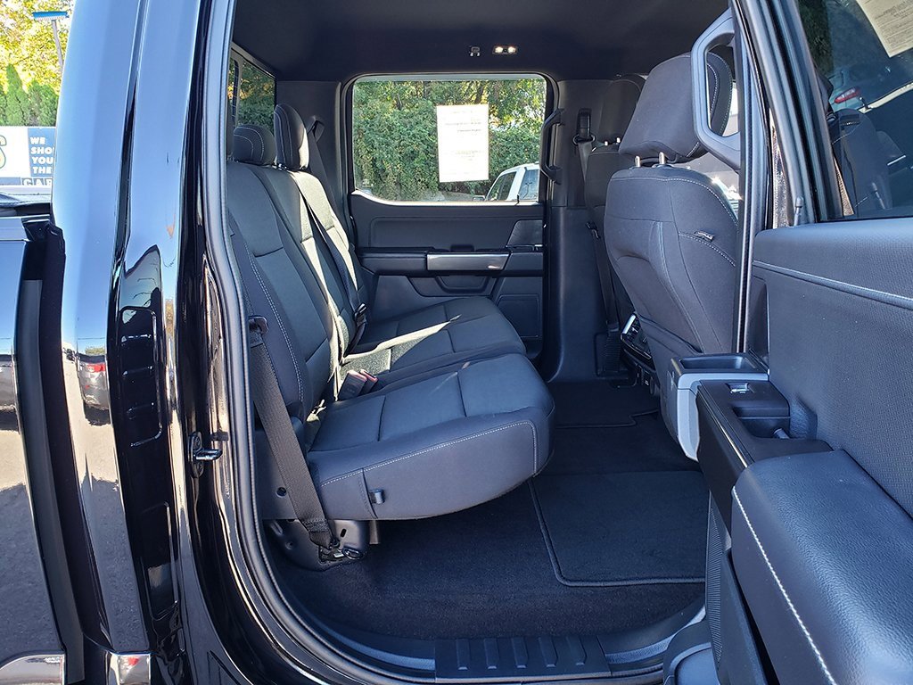 Used 2021 Ford F150 XLT w/ Equipment Group 302A High image 15