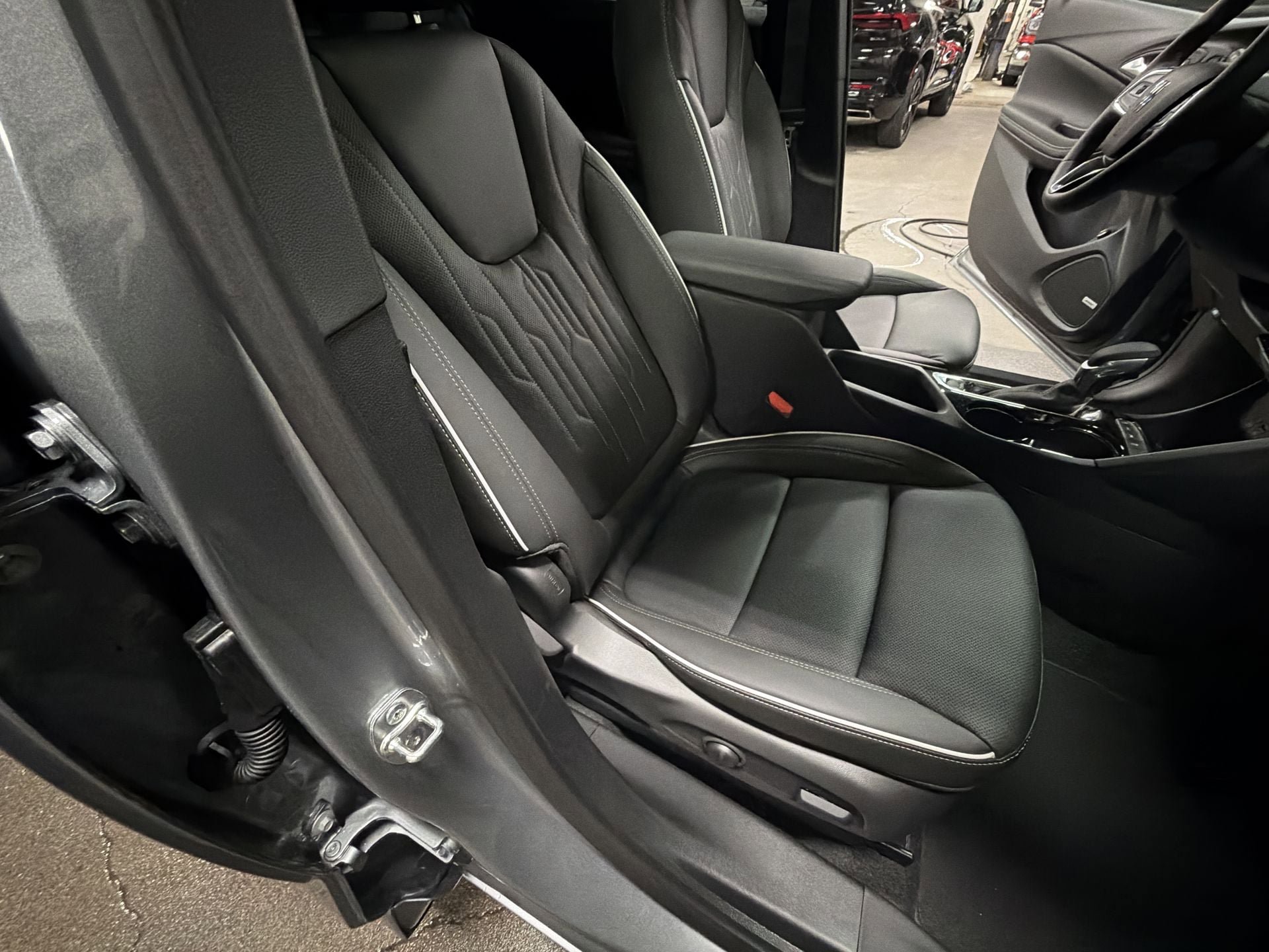 New 2026 Buick Encore GX Avenir w/ Avenir Technology Package image 27