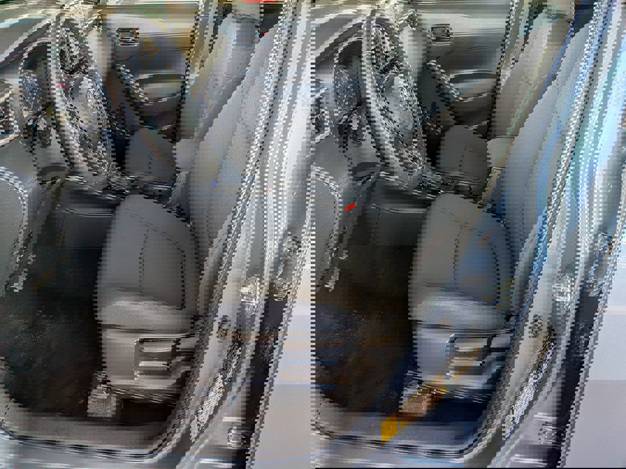 Certified 2023 Toyota Corolla Cross LE image 11