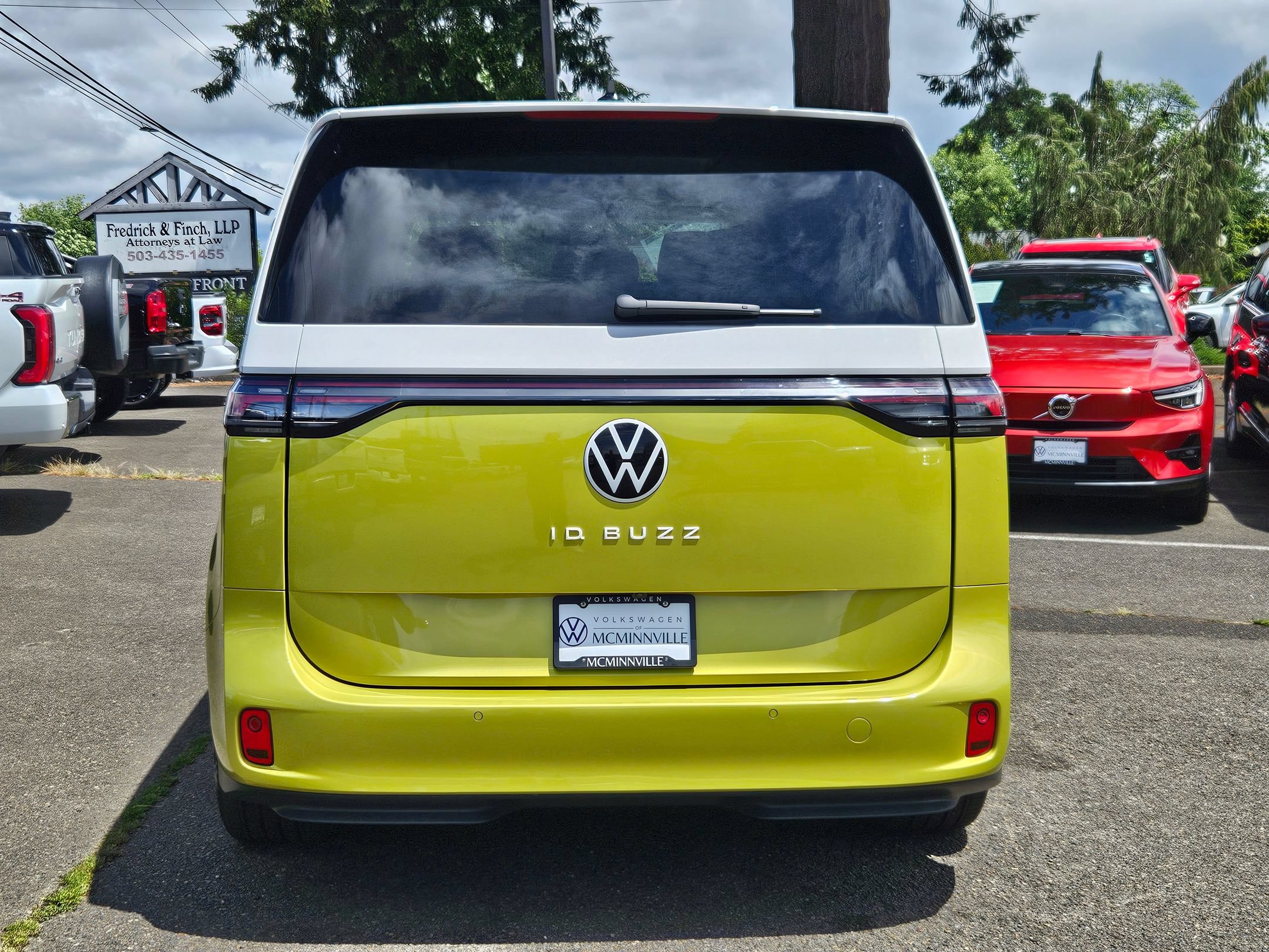 New 2025 Volkswagen ID. Buzz 1st Edition RWD image 4