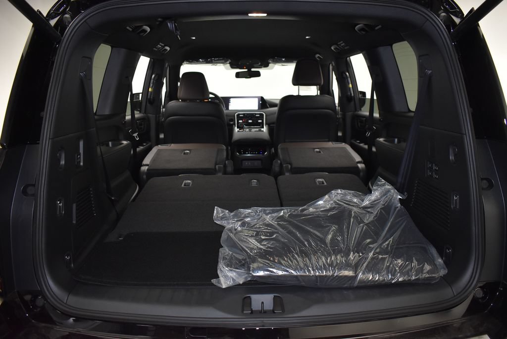New 2026 Nissan Armada SL w/ Captain's Chari Seat Package AWD/4WD image 46