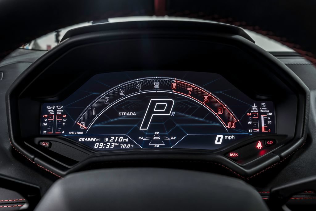 Used 2023 Lamborghini Huracan Tecnica RWD image 15