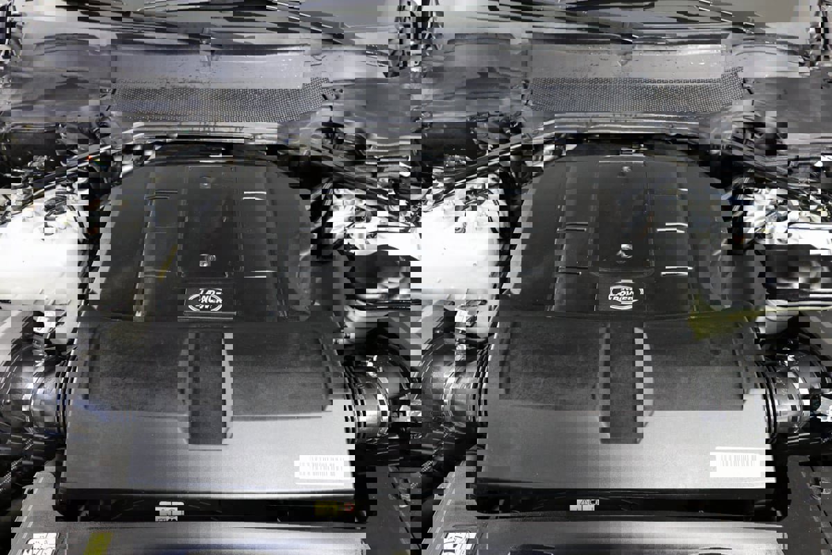 Used 2019 Land Rover Range Rover Autobiography image 36