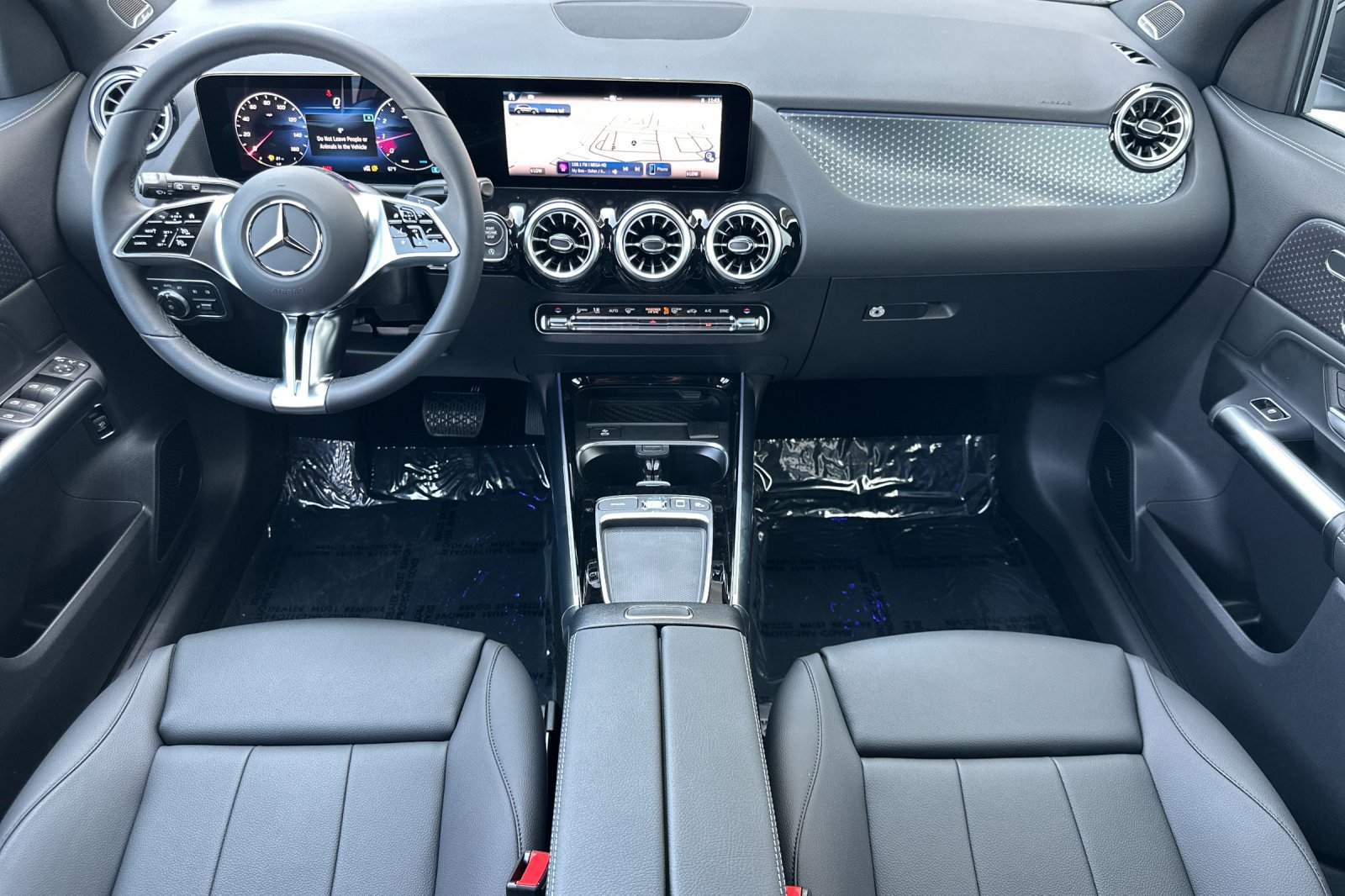 New 2025 Mercedes-Benz GLA 250 image 13