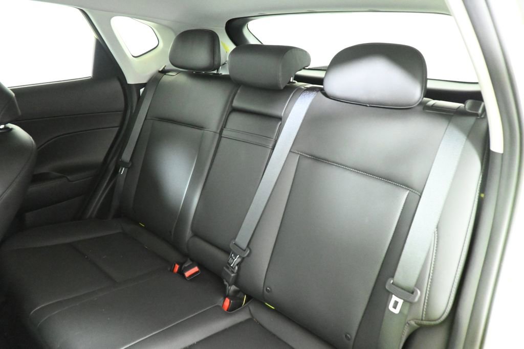 Used 2024 Hyundai Kona Limited AWD/4WD image 4