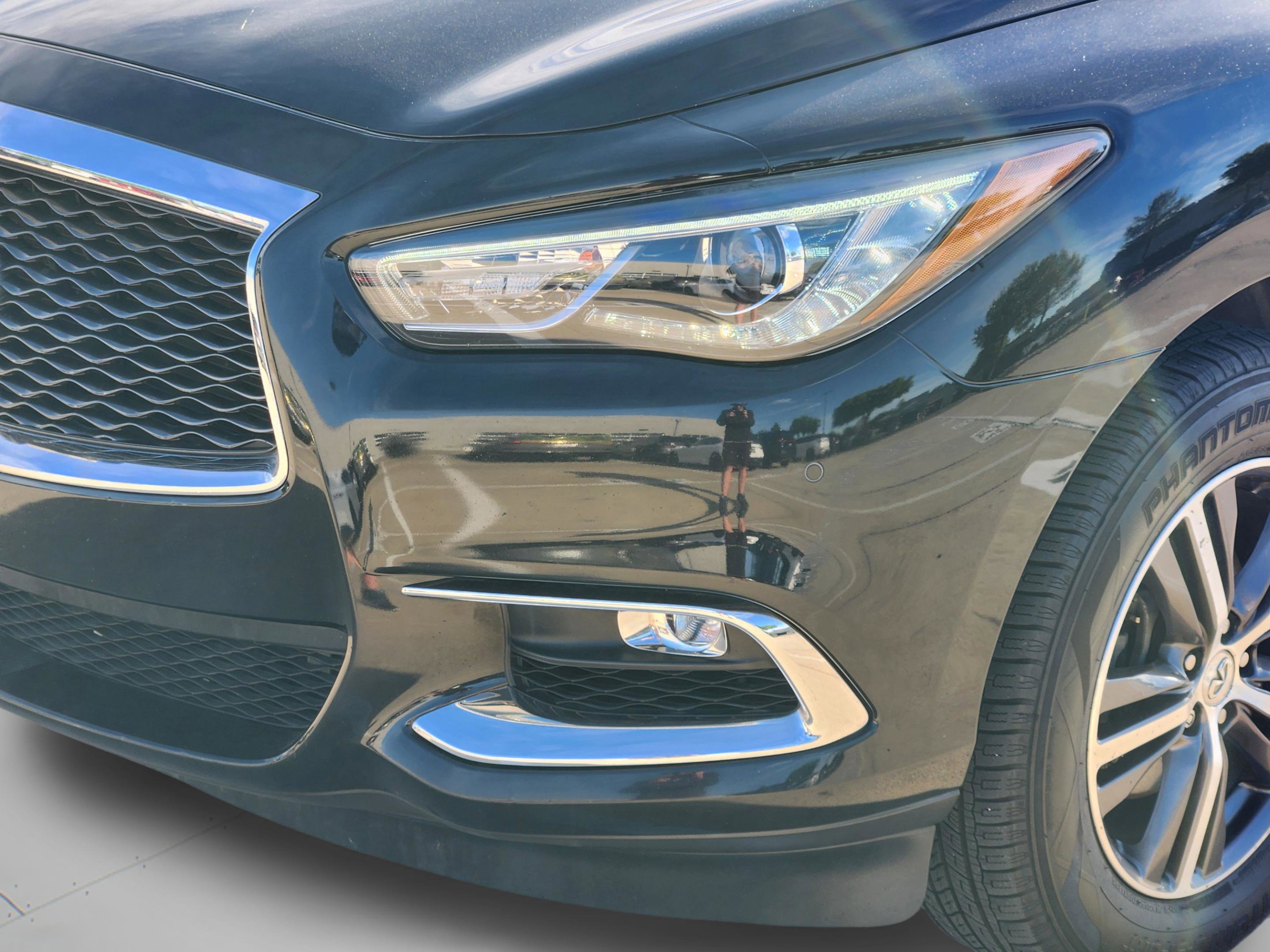 Used 2019 INFINITI QX60 Luxe w/ Essential Package image 9