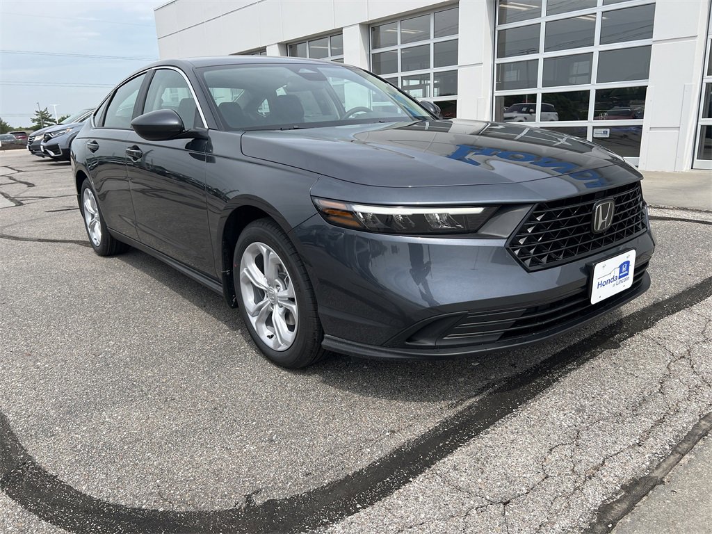 New 2025 Honda Accord LX image 3