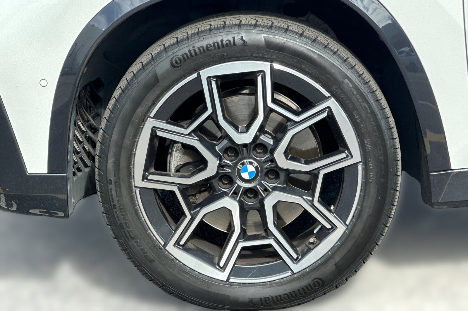 Certified 2023 BMW X1 xDrive28i image 11