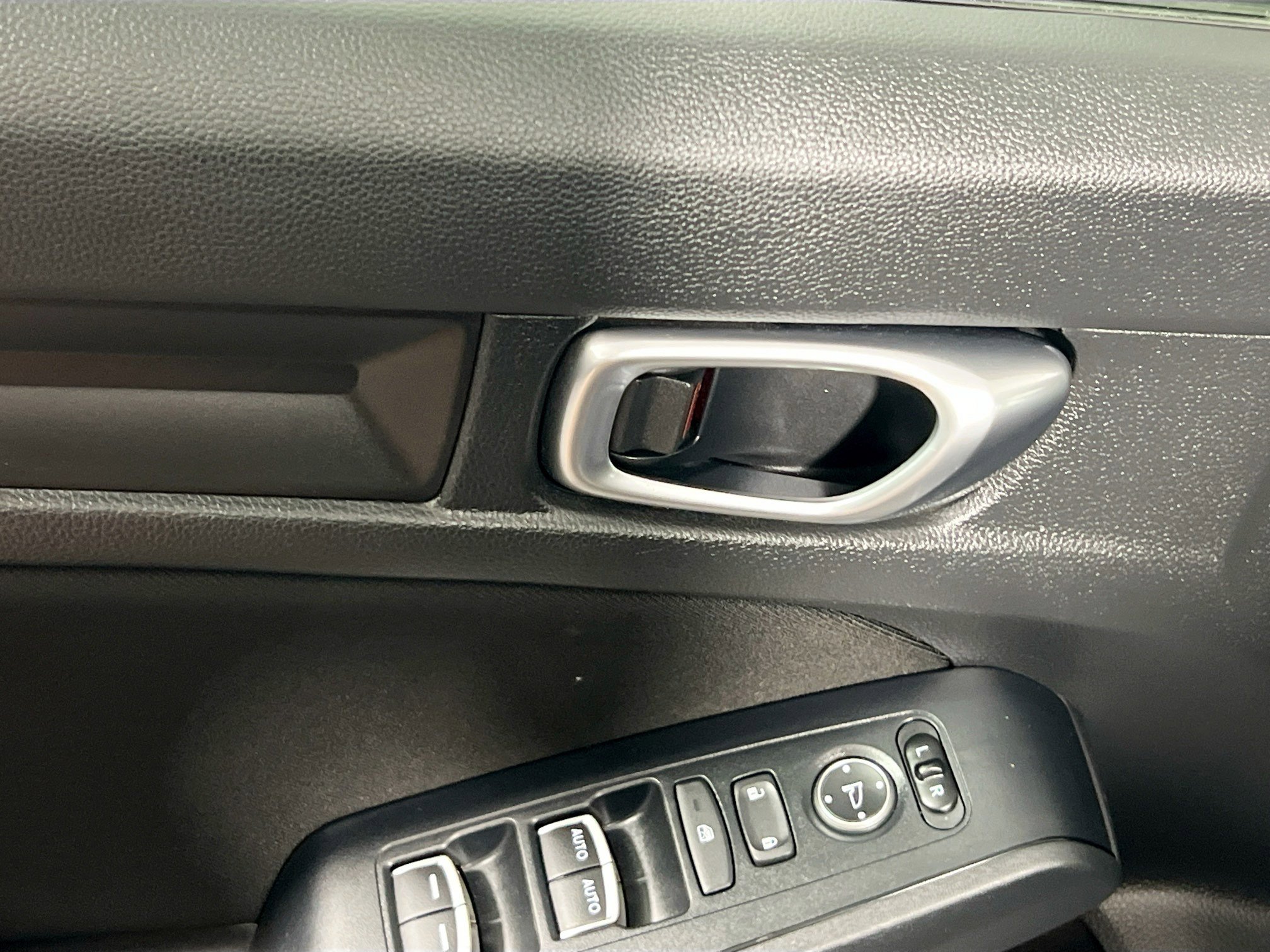 Used 2023 Honda Civic LX image 16