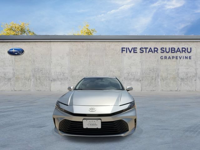 Used 2025 Toyota Camry LE FWD image 3