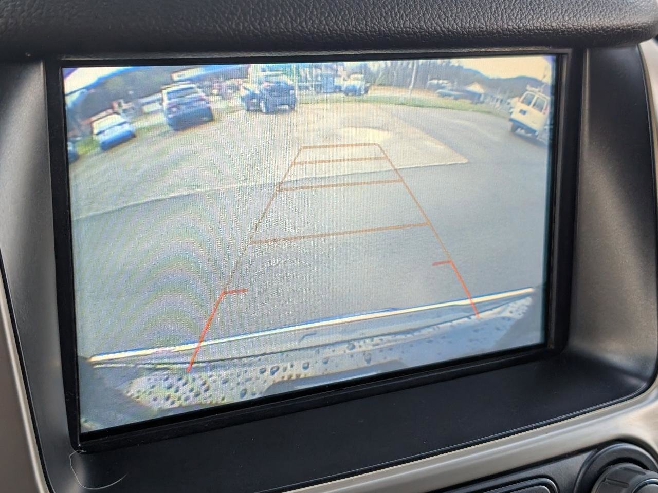 Used 2018 GMC Yukon XL Denali w/ Open Road Package image 20