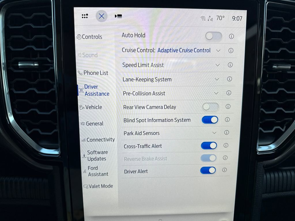 New 2025 Ford Ranger Lariat w/ FX4 Off-Road Package image 30