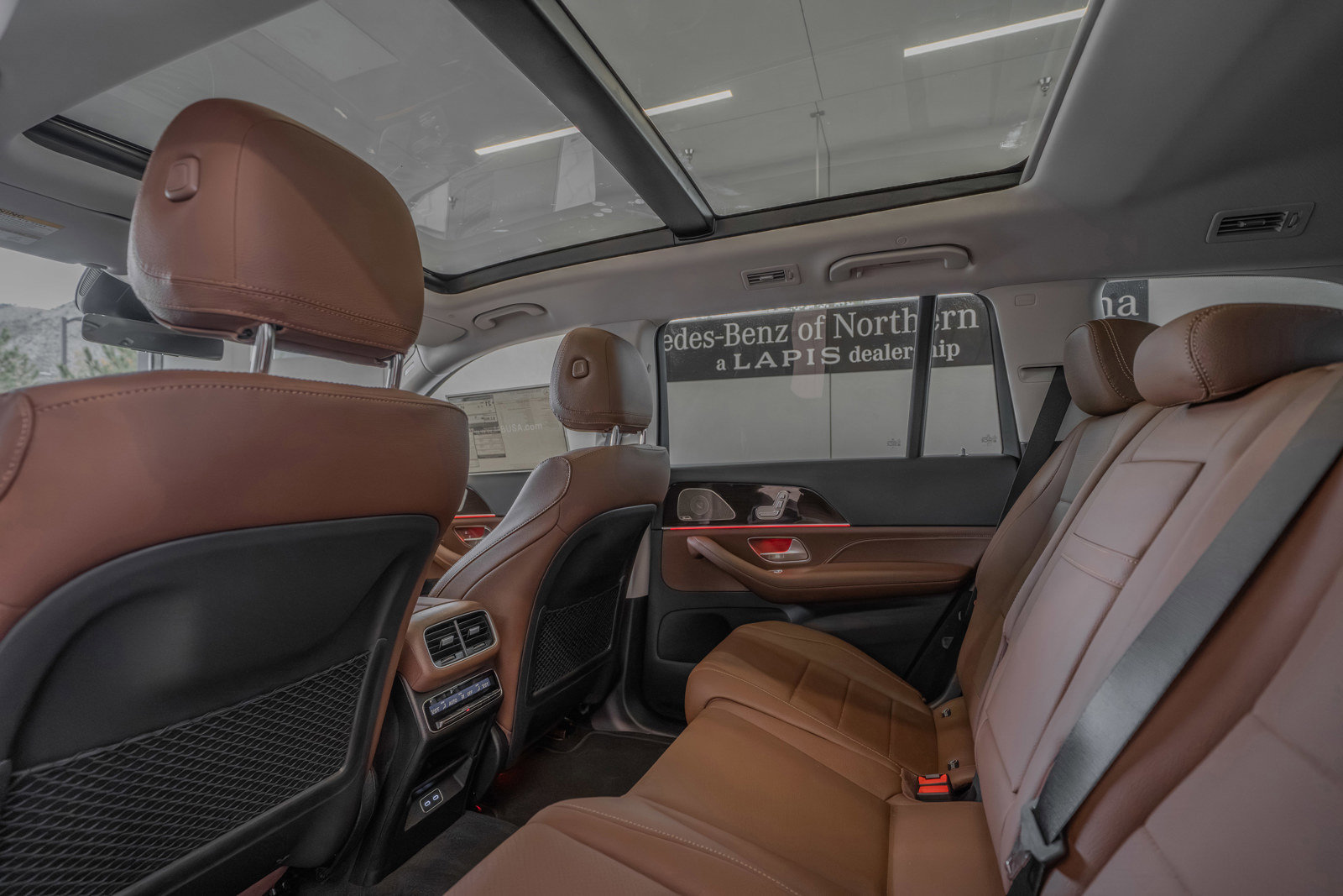 New 2026 Mercedes-Benz GLS 450 4MATIC image 26