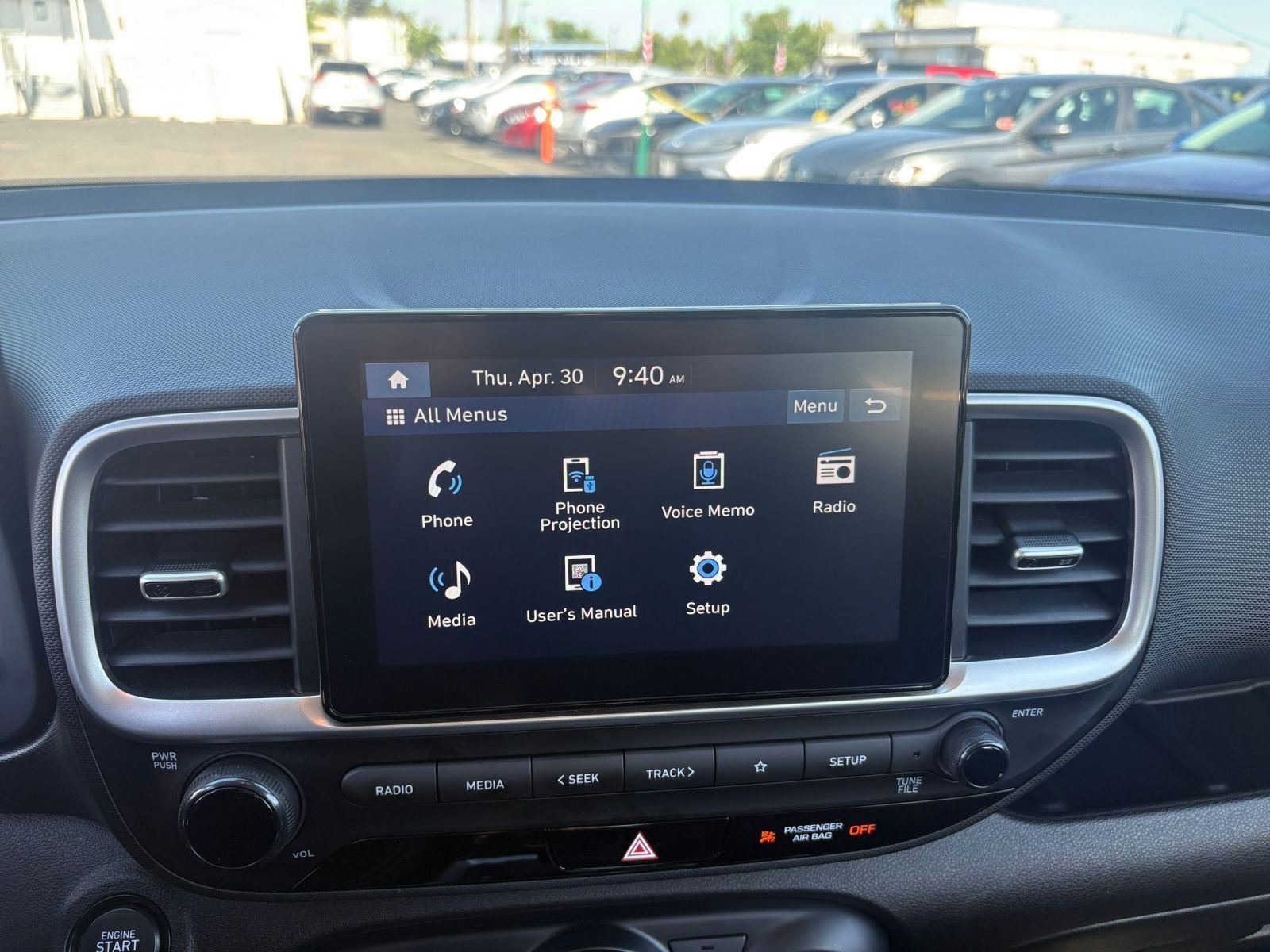 Used 2025 Hyundai Venue SEL FWD image 20