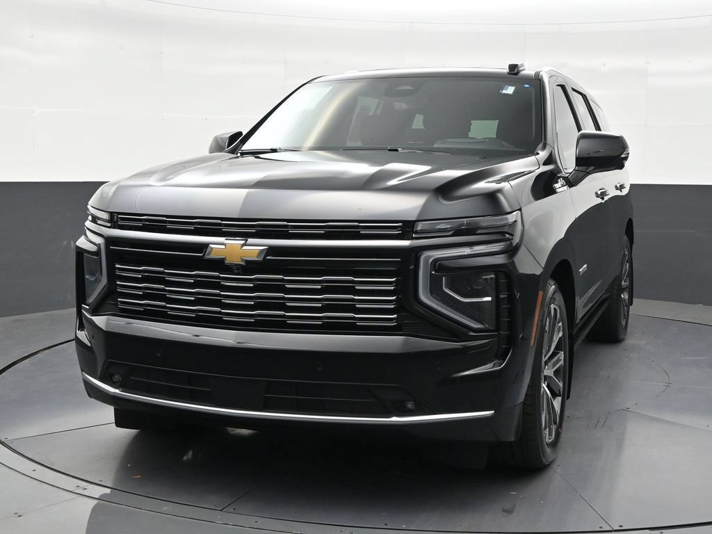 Used 2025 Chevrolet Tahoe High Country RWD image 8