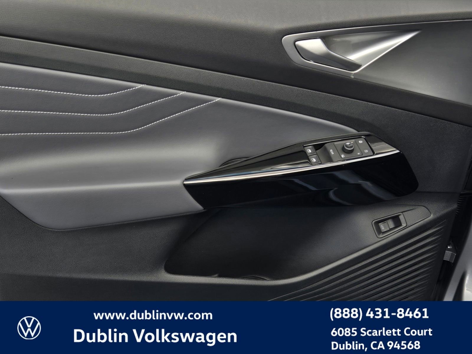 Used 2023 Volkswagen ID.4 Pro S RWD image 10