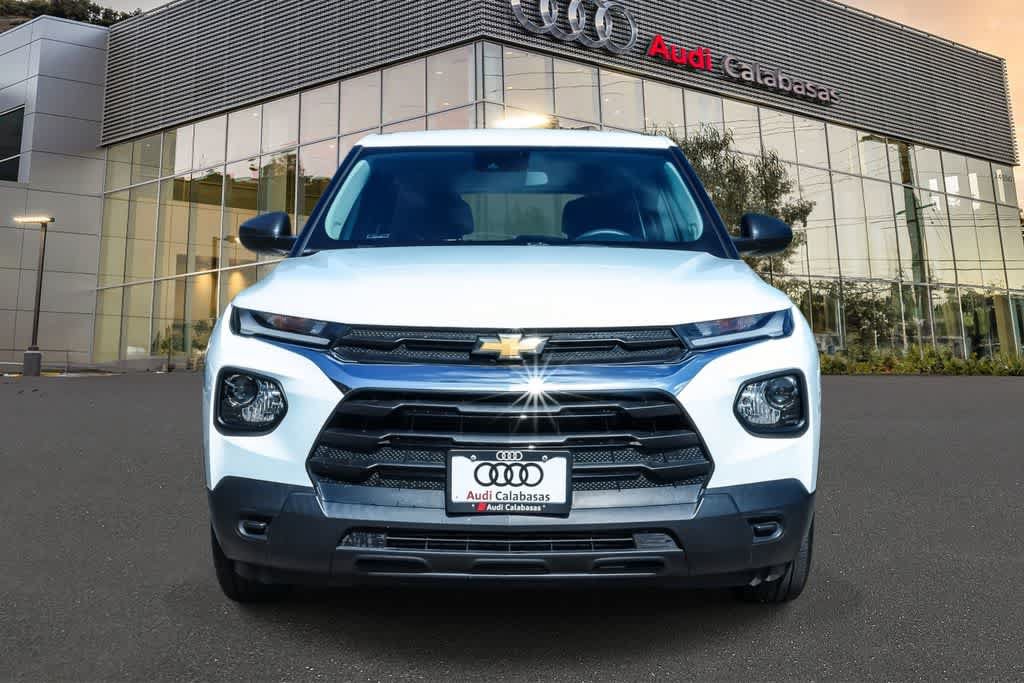 Used 2022 Chevrolet TrailBlazer LS FWD image 2