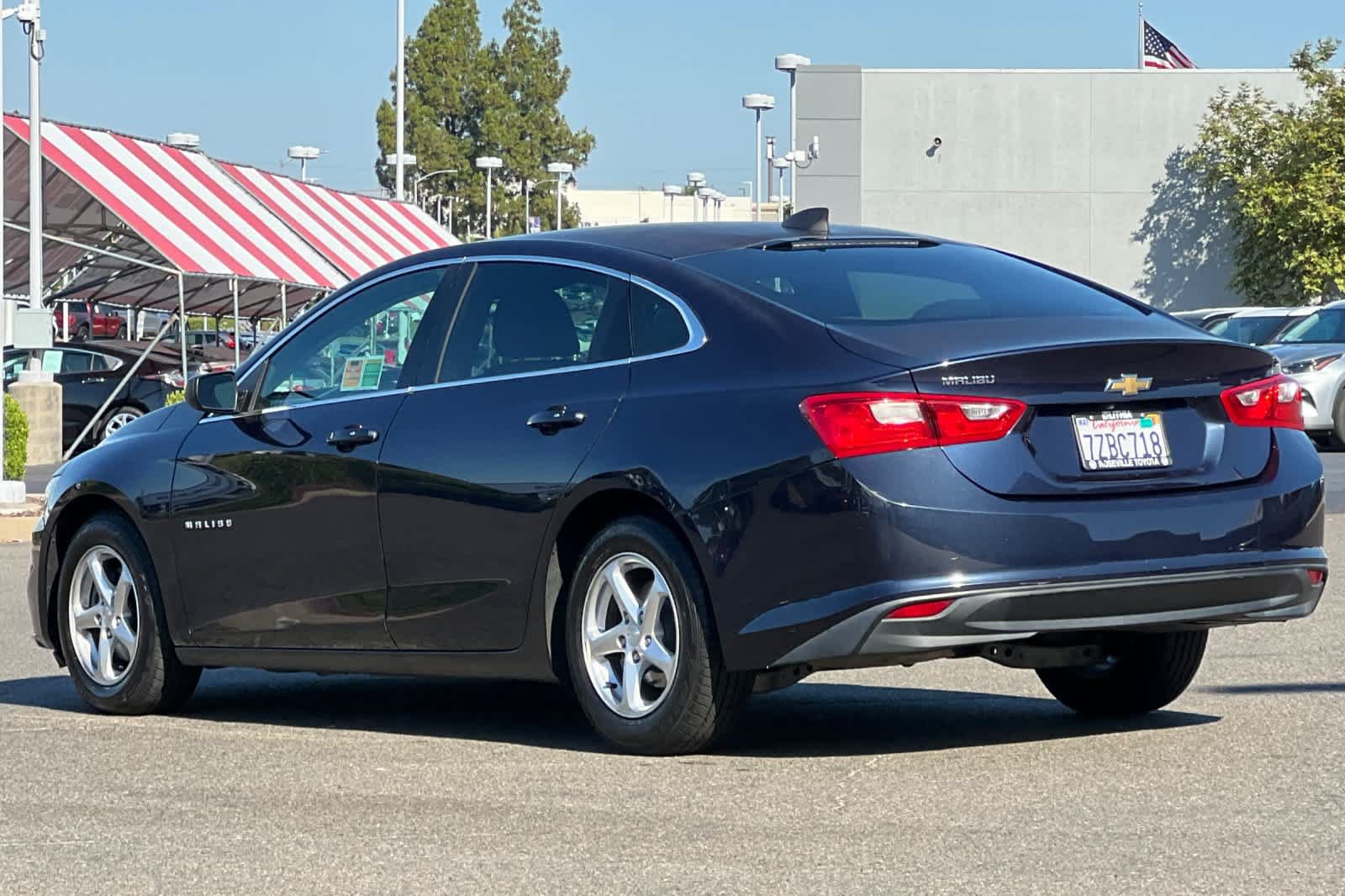 Used 2017 Chevrolet Malibu LS FWD image 7