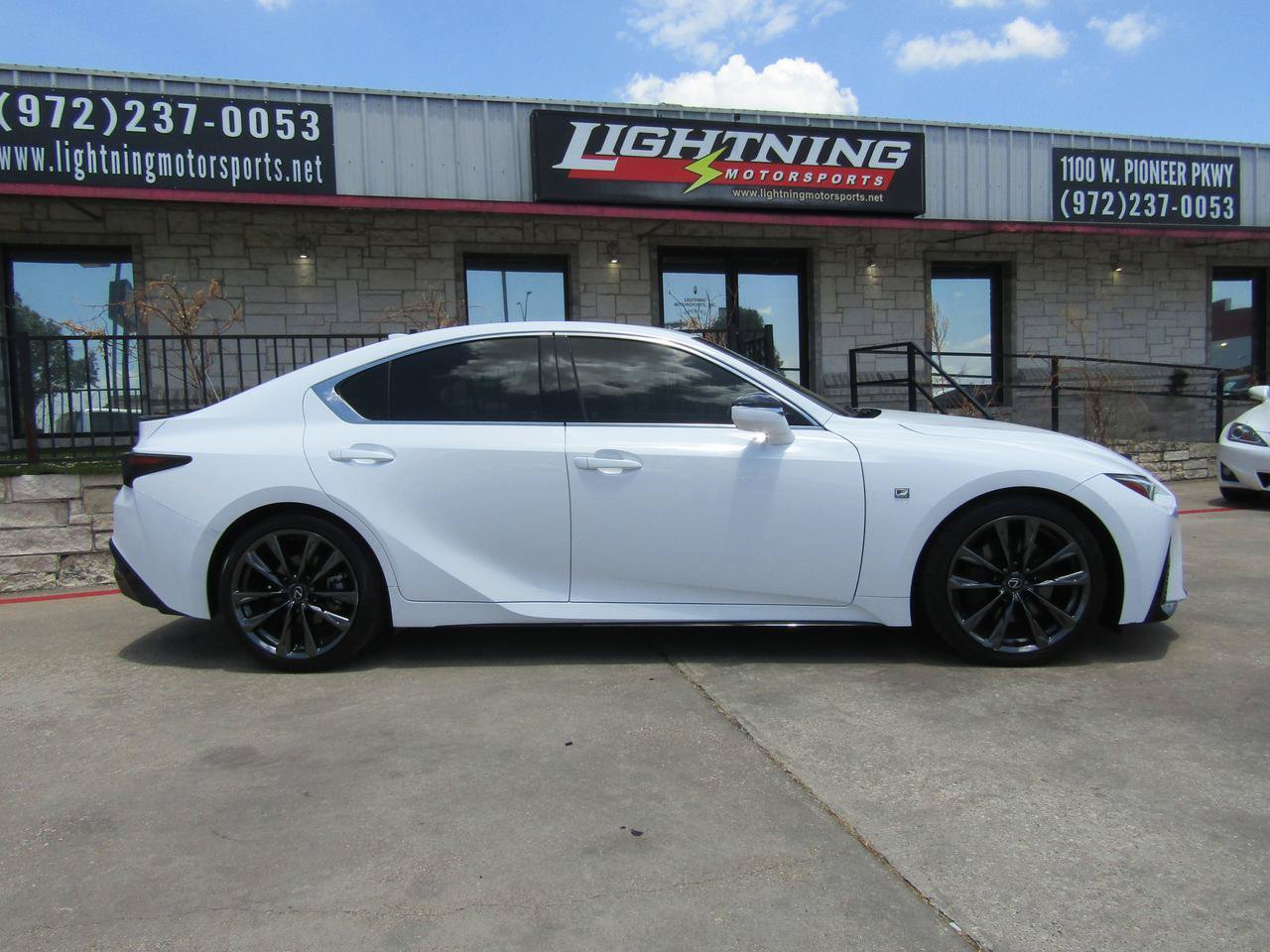 Used 2023 Lexus IS 350 F Sport w/ Navigation Package RWD image 5