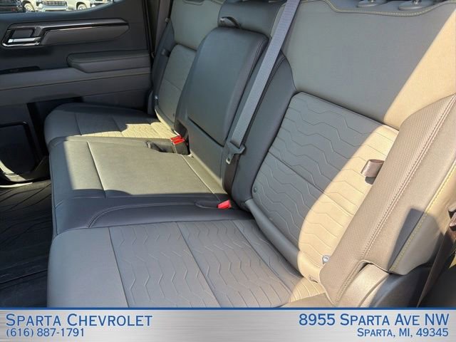 Used 2023 Chevrolet Silverado 1500 ZR2 w/ Technology Package AWD/4WD image 16