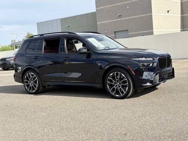New 2026 BMW X7 M60i w/ Executive Package AWD/4WD image 4