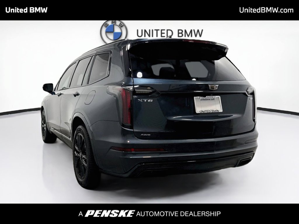 Used 2021 Cadillac XT6 Sport w/ LPO, ONYX Package AWD/4WD image 7