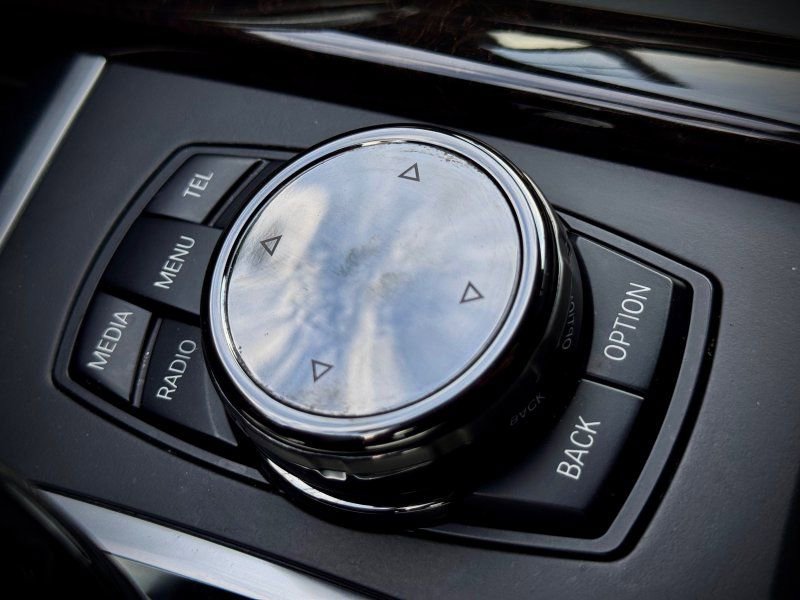Used 2016 BMW X5 xDrive50i image 28