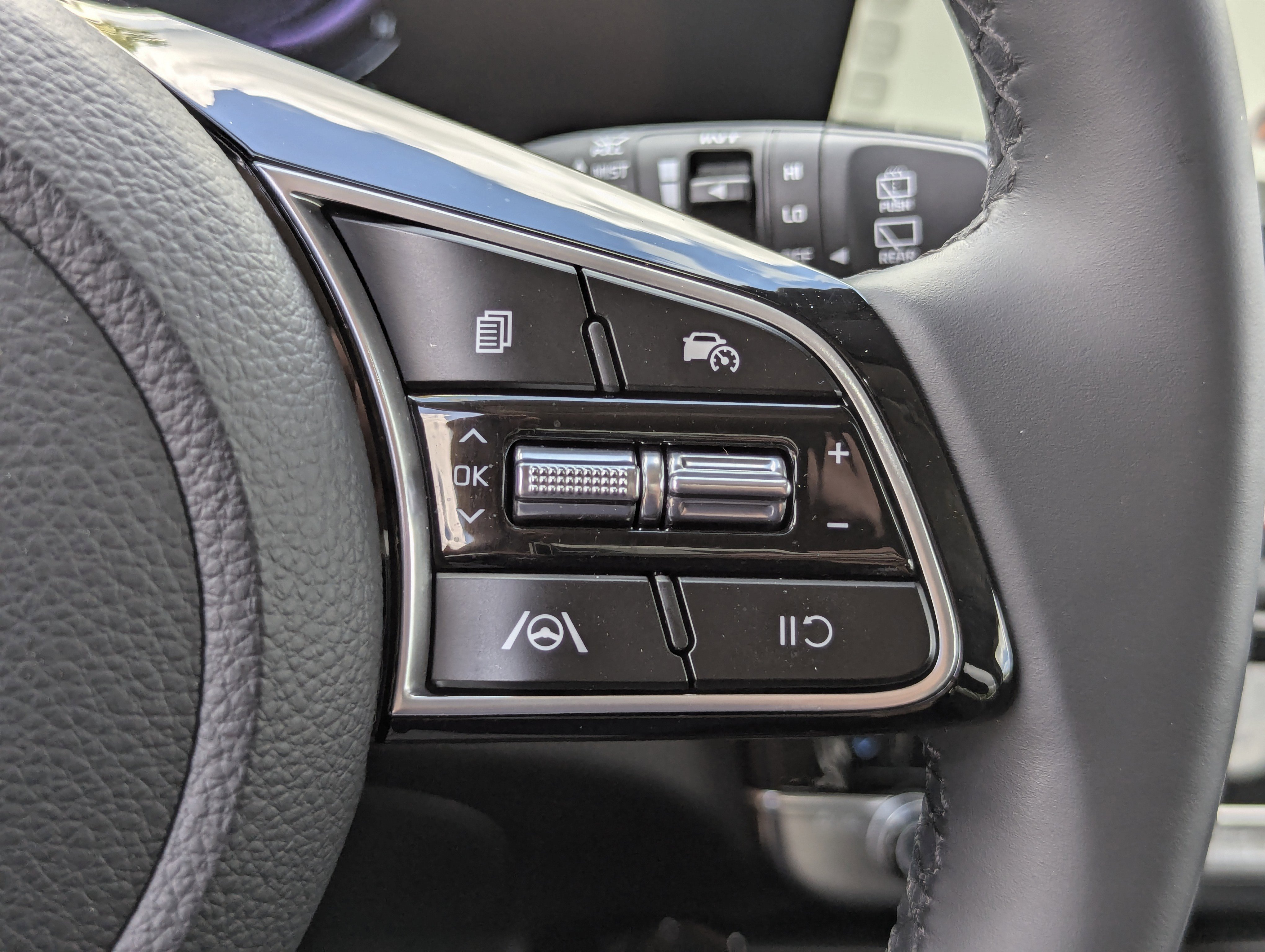 Certified 2026 Kia Seltos S image 30