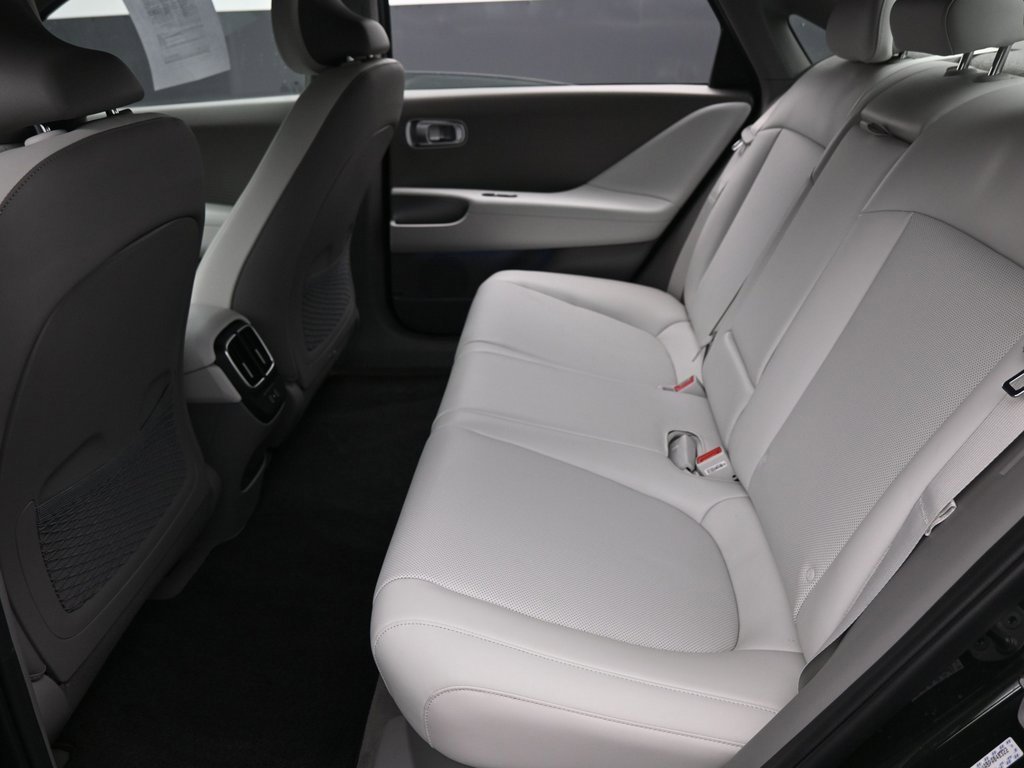 Used 2023 Hyundai Ioniq 6 SEL image 28