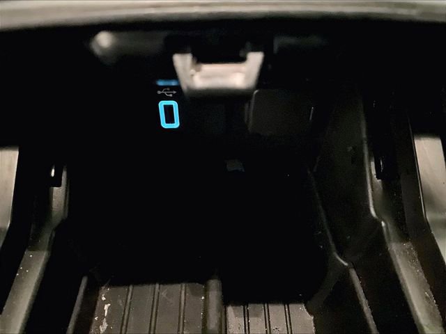 Used 2018 Ford Explorer Sport AWD/4WD image 32