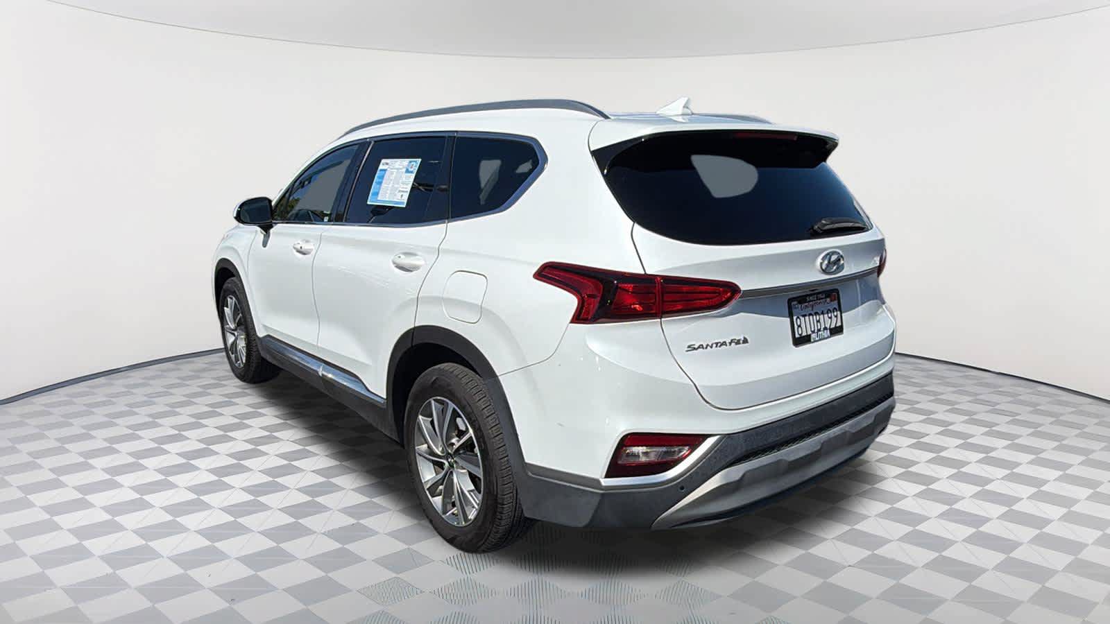 Used 2020 Hyundai Santa Fe SEL w/ Convenience Package FWD image 7