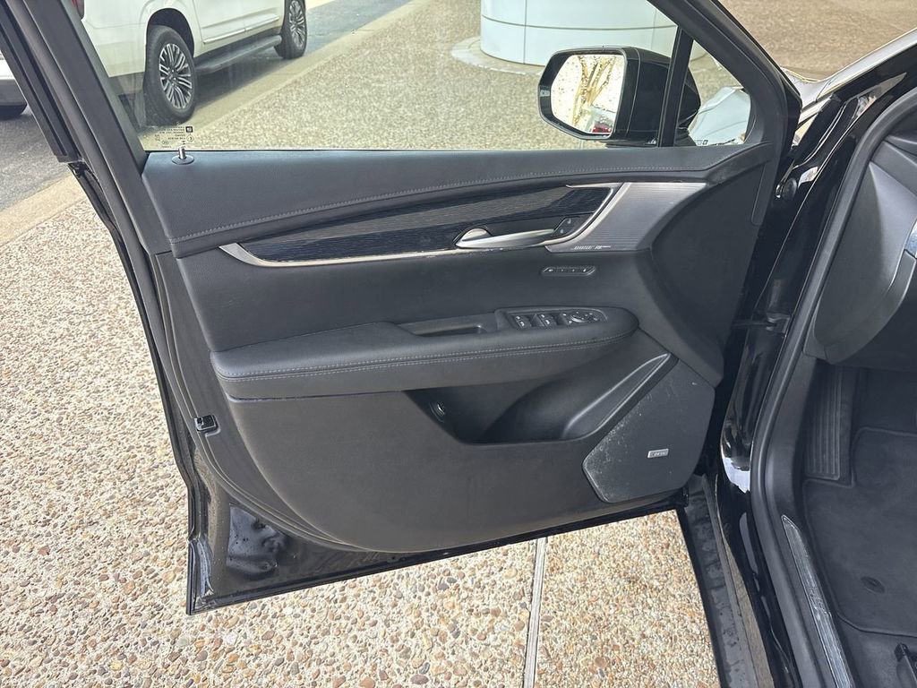 Certified 2025 Cadillac XT5 Premium Luxury image 23