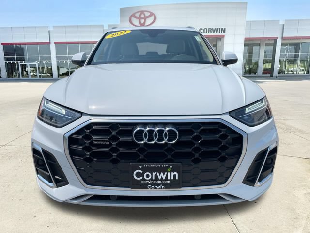 Used 2022 Audi Q5 2.0T Premium w/ Convenience Package AWD/4WD image 8