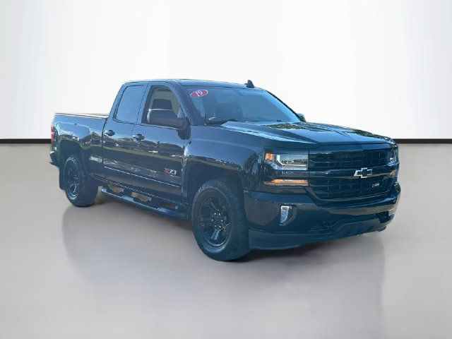 Used 2019 Chevrolet Silverado 1500 LT w/ All Star Edition AWD/4WD image 3