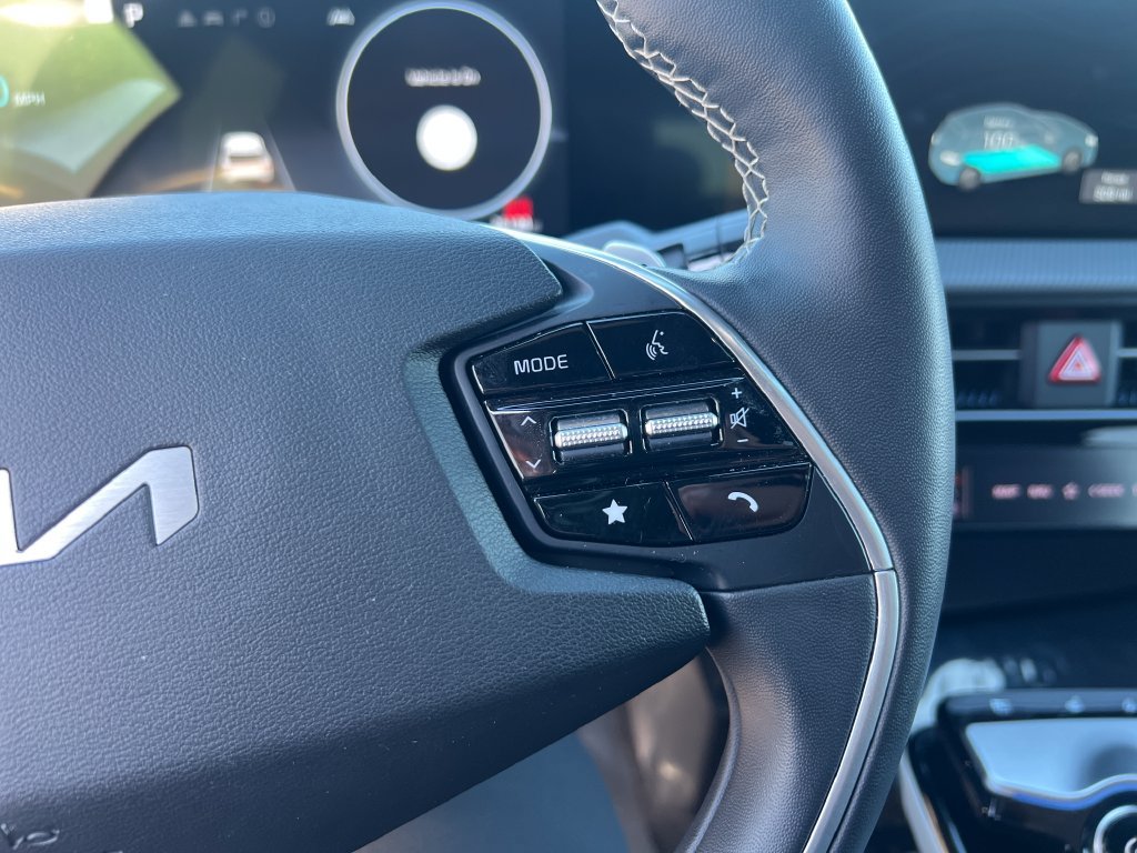 Certified 2024 Kia EV6 GT-Line AWD/4WD image 19