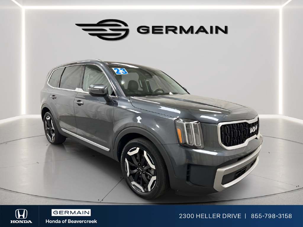 Used 2023 Kia Telluride EX w/ EX Captain's Chair Package