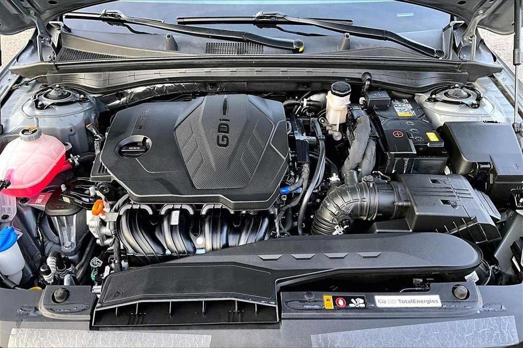 Used 2025 Kia K5 GT-Line w/ GT-Line Premium Package image 10