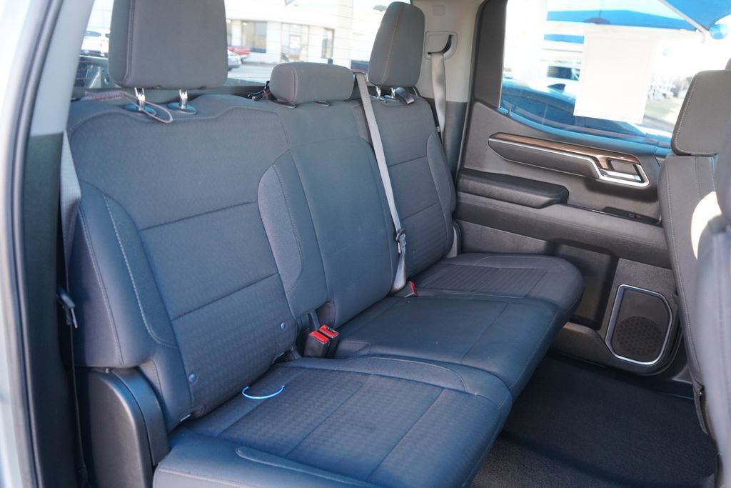 Used 2025 Chevrolet Silverado 1500 LT image 25