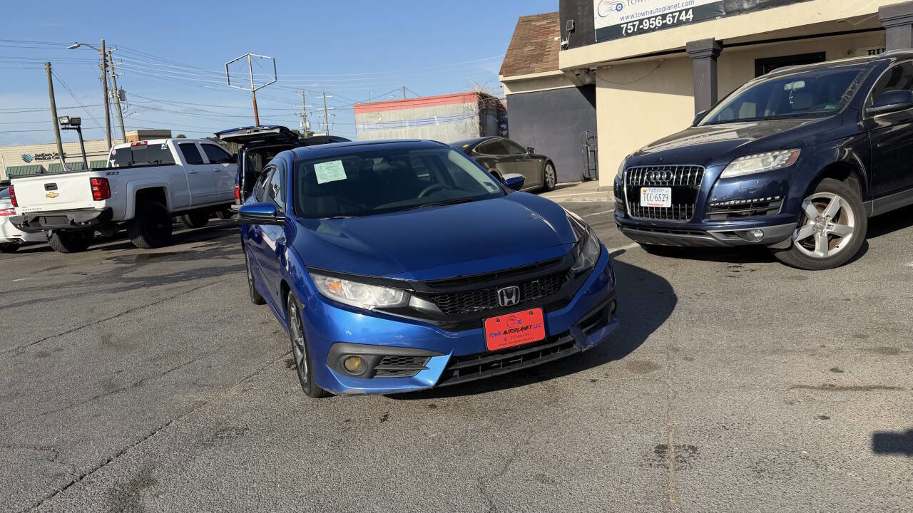 Used 2017 Honda Civic EX image 12