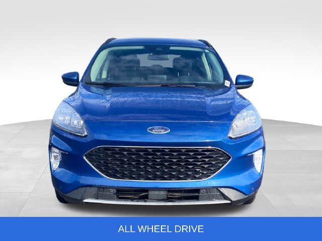 Used 2022 Ford Escape Titanium AWD/4WD image 2
