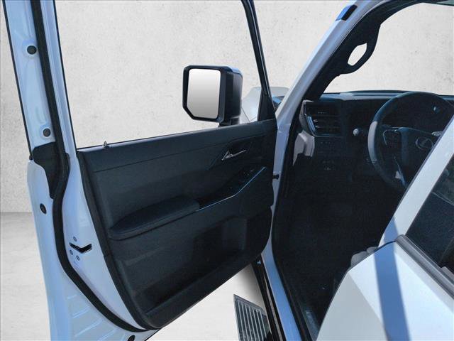 Used 2025 Lexus GX 550 w/ Accessory Package (2T) image 9