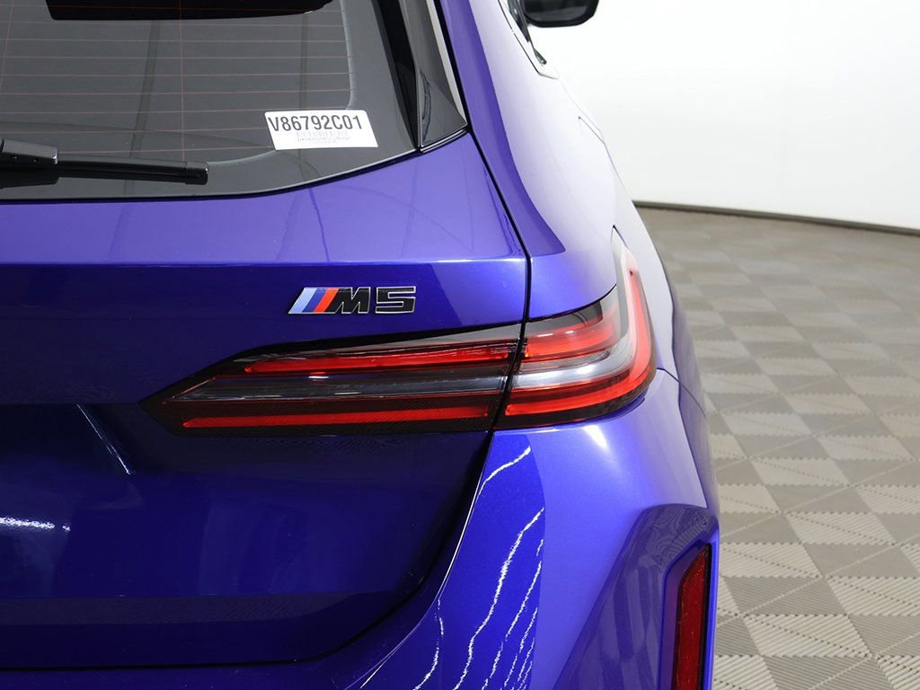 Used 2025 BMW M5 Touring AWD/4WD image 20
