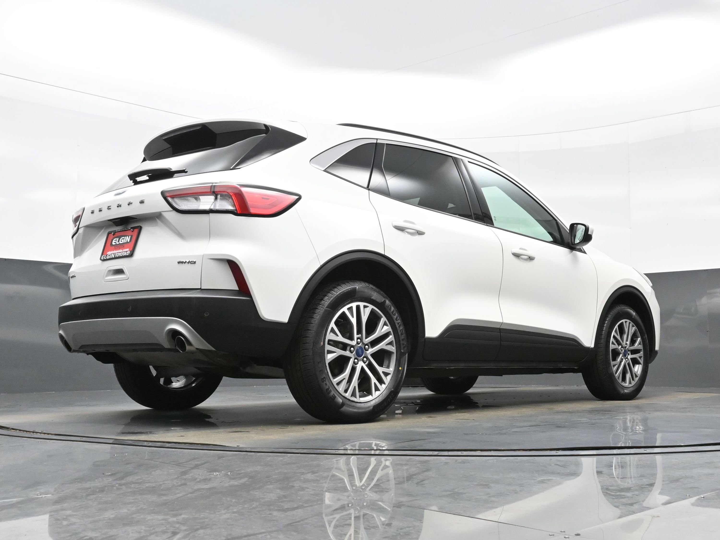 Used 2022 Ford Escape SEL image 33