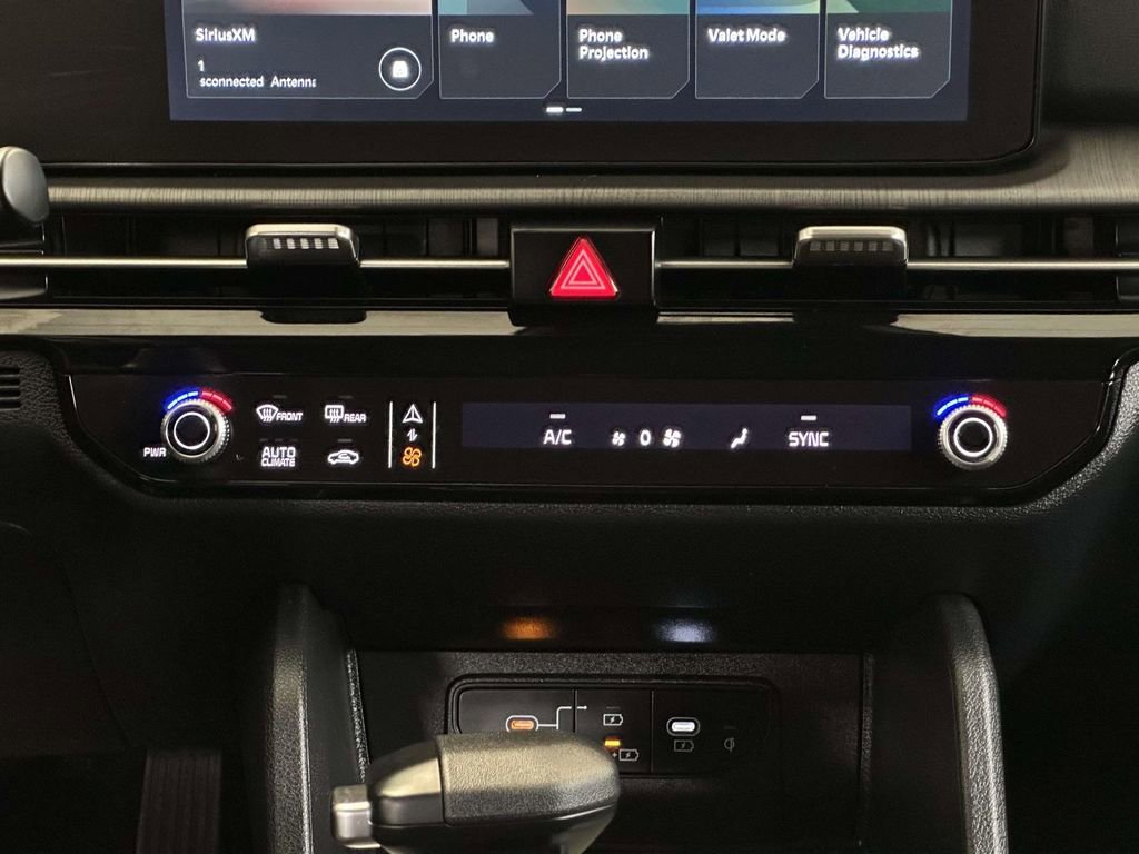 Used 2026 Kia Sportage X-Line w/ X-Line Premium Package image 24