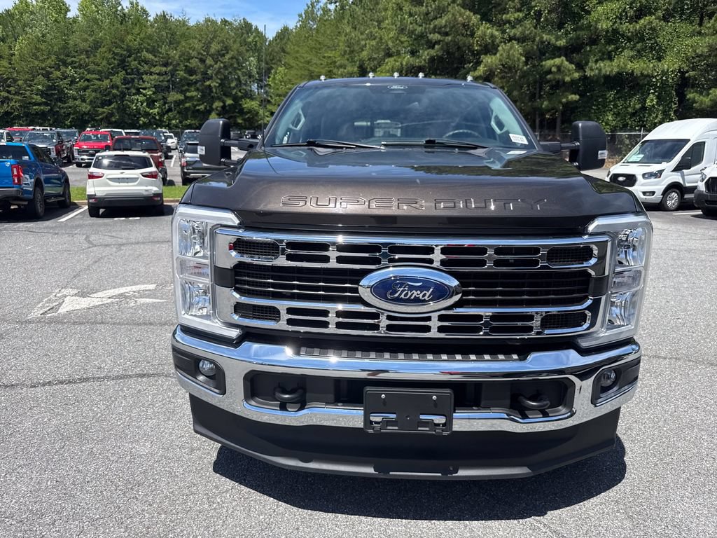 Used 2024 Ford F350 XL w/ XL Chrome Package AWD/4WD image 2