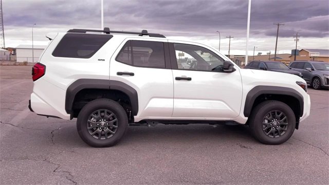 Used 2025 Toyota 4Runner SR5 image 2